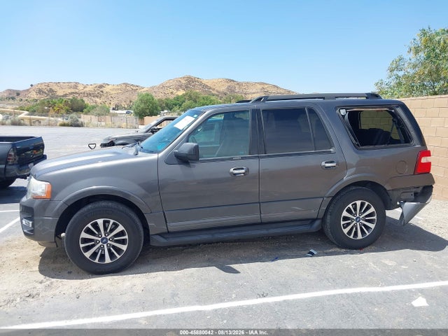 1FMJU1JT3HEA28988 Ford Expedition Xlt