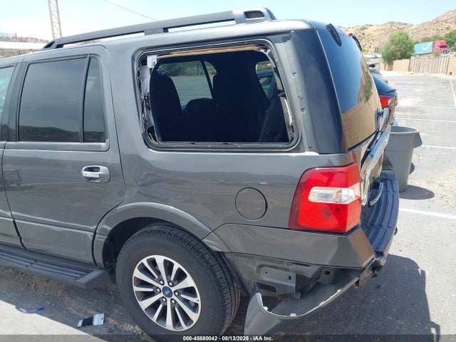 1FMJU1JT3HEA28988 Ford Expedition Xlt