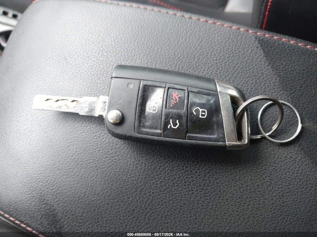 2016 Volkswagen Golf Gti Se 4-door მანქანა იყიდება აუქციონზე, vin: 3VW4T7AU7GM056797, აუქციონის ნომერი: 45880058
