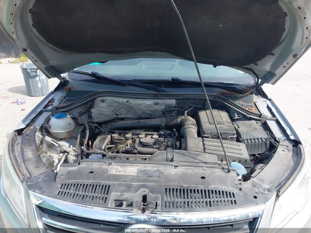 2011 Volkswagen Tiguan Se მანქანა იყიდება აუქციონზე, vin: WVGBV7AX5BW532564, აუქციონის ნომერი: 45880087