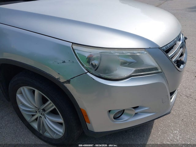 2011 Volkswagen Tiguan Se მანქანა იყიდება აუქციონზე, vin: WVGBV7AX5BW532564, აუქციონის ნომერი: 45880087