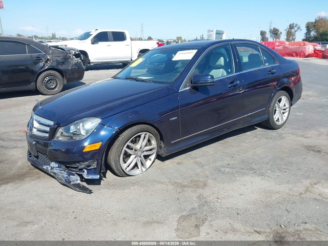 Продаж на аукціоні авто 2012 Mercedes-benz C 250 Luxury/sport, vin: WDDGF4HB8CA625664, номер лоту: 45880089