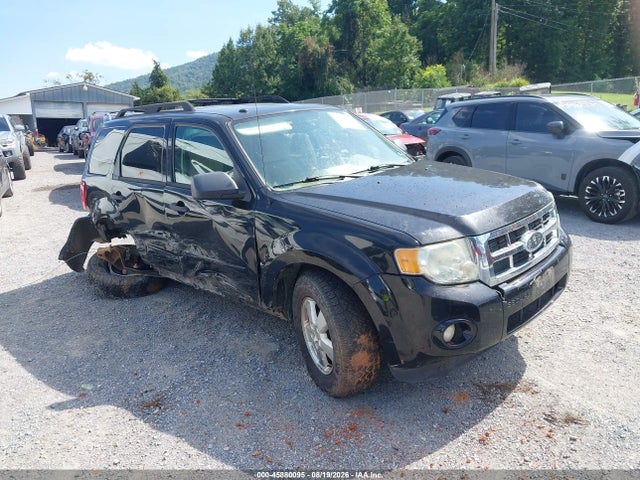 45880095 :رقم المزاد ، 1FMCU0D78AKC68109 vin ، 2010 Ford Escape Xlt مزاد بيع