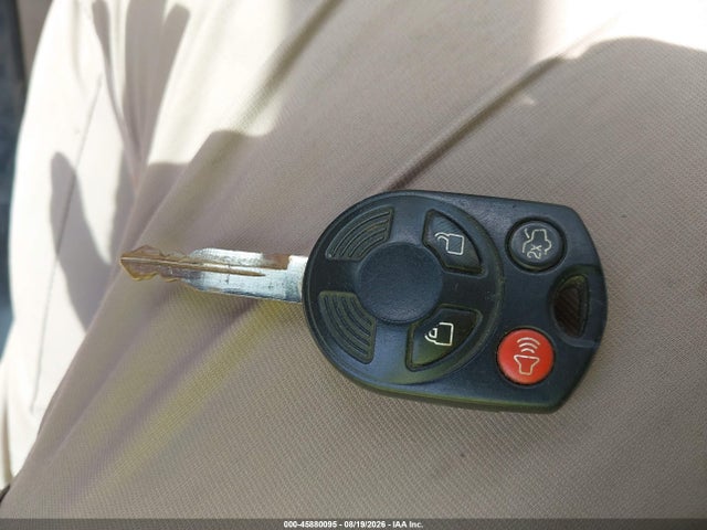 45880095 :رقم المزاد ، 1FMCU0D78AKC68109 vin ، 2010 Ford Escape Xlt مزاد بيع