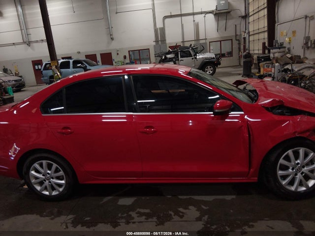 2014 Volkswagen Jetta 1.8t Se მანქანა იყიდება აუქციონზე, vin: 3VWD07AJ3EM400248, აუქციონის ნომერი: 45880098