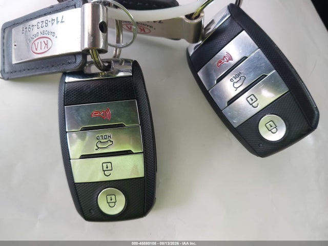 2017 Kia Niro Lx მანქანა იყიდება აუქციონზე, vin: KNDCB3LCXH5101477, აუქციონის ნომერი: 45880108