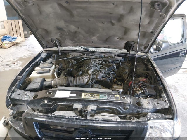 2005 Mazda B4000 Se მანქანა იყიდება აუქციონზე, vin: 4F4ZR47E15PM03674, აუქციონის ნომერი: 45880123