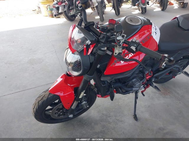 Auction sale of the 2022 Ducati Monster, vin: ZDMMAMDT6NB004175, lot number: 45880127