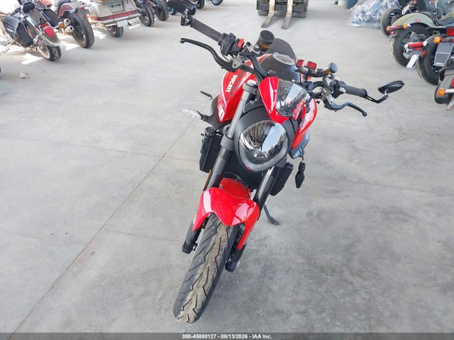 Auction sale of the 2022 Ducati Monster, vin: ZDMMAMDT6NB004175, lot number: 45880127