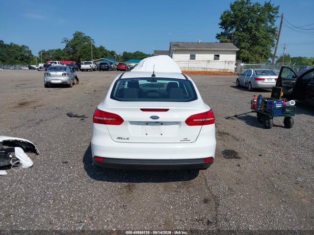 Продаж на аукціоні авто 2015 Ford Focus Se, vin: 1FADP3F23FL263930, номер лоту: 45880130