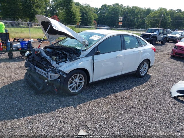 Продаж на аукціоні авто 2015 Ford Focus Se, vin: 1FADP3F23FL263930, номер лоту: 45880130