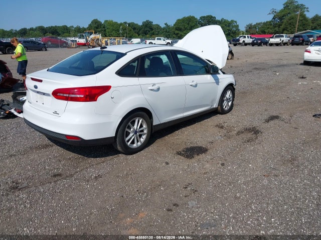Продаж на аукціоні авто 2015 Ford Focus Se, vin: 1FADP3F23FL263930, номер лоту: 45880130