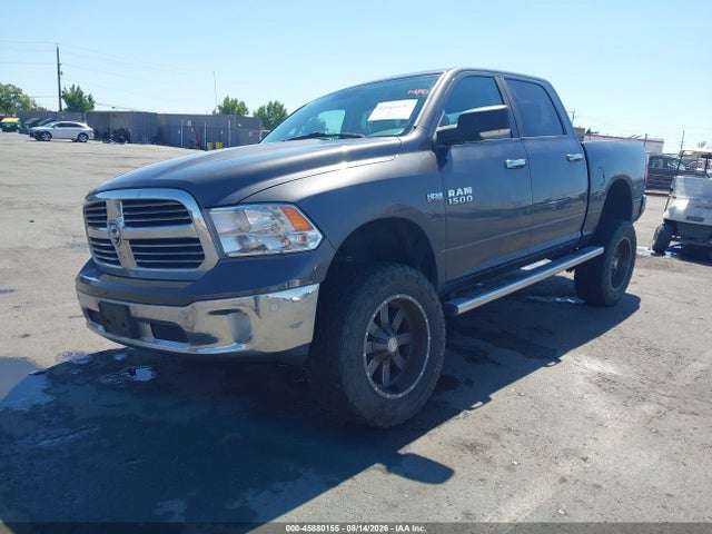 1C6RR7LT3HS844102 RAM 1500 Big Horn 4x4 5&#039;7 Box
