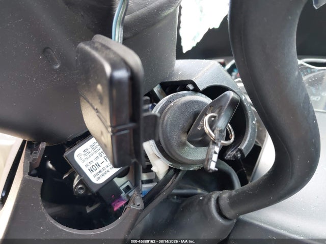 2017 Chevrolet Silverado 1500 Lt მანქანა იყიდება აუქციონზე, vin: 3GCUCRER3HG511861, აუქციონის ნომერი: 45880162