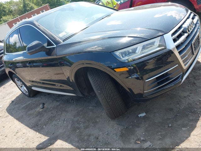 Продажа на аукционе авто 2018 Audi Q5 2.0t Premium, vin: WA1BNAFY2J2209656, номер лота: 45880226