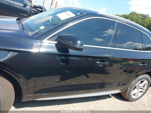 45880226 :رقم المزاد ، WA1BNAFY2J2209656 vin ، 2018 Audi Q5 2.0t Premium مزاد بيع