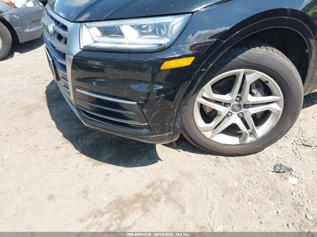45880226 :رقم المزاد ، WA1BNAFY2J2209656 vin ، 2018 Audi Q5 2.0t Premium مزاد بيع