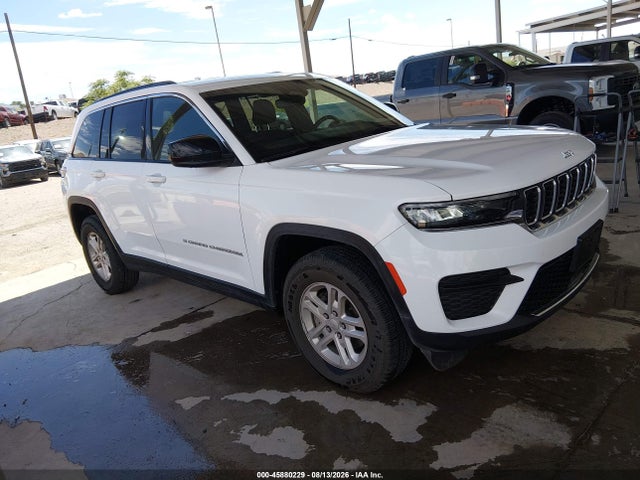 Auction sale of the 2024 Jeep Grand Cherokee Laredo 4x4, vin: 1C4RJHAG4RC200356, lot number: 45880229