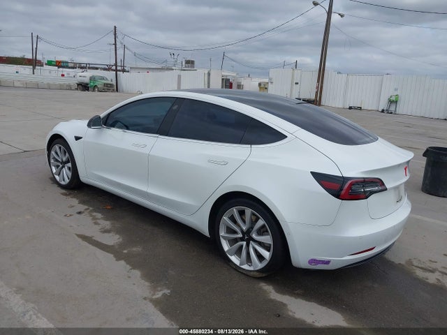 2018 Tesla Model 3 Long Range/performance მანქანა იყიდება აუქციონზე, vin: 5YJ3E1EB0JF131432, აუქციონის ნომერი: 45880234