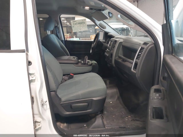 Aukcja sprzedaży 2018 Ram 1500 Tradesman  4x4 5'7 Box, vin: 1C6RR7KT4JS318939, numer aukcji: 45880263