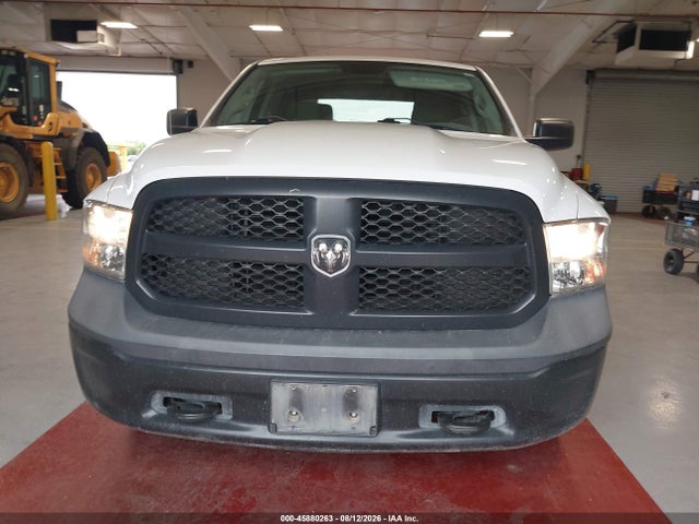 Aukcja sprzedaży 2018 Ram 1500 Tradesman  4x4 5'7 Box, vin: 1C6RR7KT4JS318939, numer aukcji: 45880263