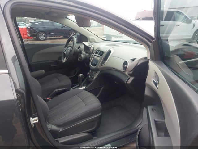 Продаж на аукціоні авто 2015 Chevrolet Sonic Lt Auto, vin: 1G1JC5SH3F4148116, номер лоту: 45880268