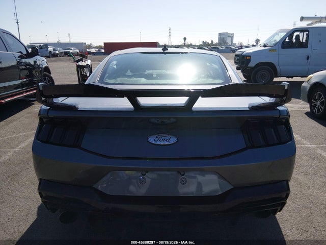 2025 Ford Mustang Ecoboost Fastback მანქანა იყიდება აუქციონზე, vin: 1FA6P8TH0S5132435, აუქციონის ნომერი: 45880297