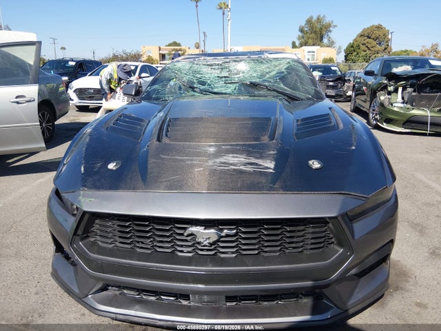 2025 Ford Mustang Ecoboost Fastback მანქანა იყიდება აუქციონზე, vin: 1FA6P8TH0S5132435, აუქციონის ნომერი: 45880297