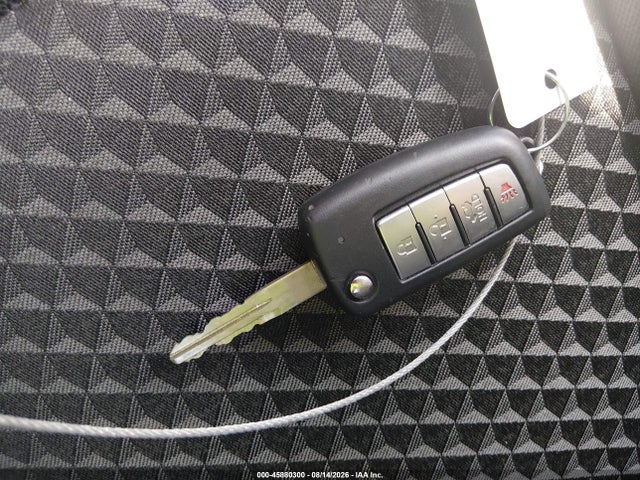 2022 Nissan Versa 1.6 S Xtronic Cvt მანქანა იყიდება აუქციონზე, vin: 3N1CN8DV5NL853817, აუქციონის ნომერი: 45880300