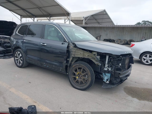 Продажа на аукционе авто 2020 Kia Telluride S, vin: 5XYP64HC8LG026587, номер лота: 45880305