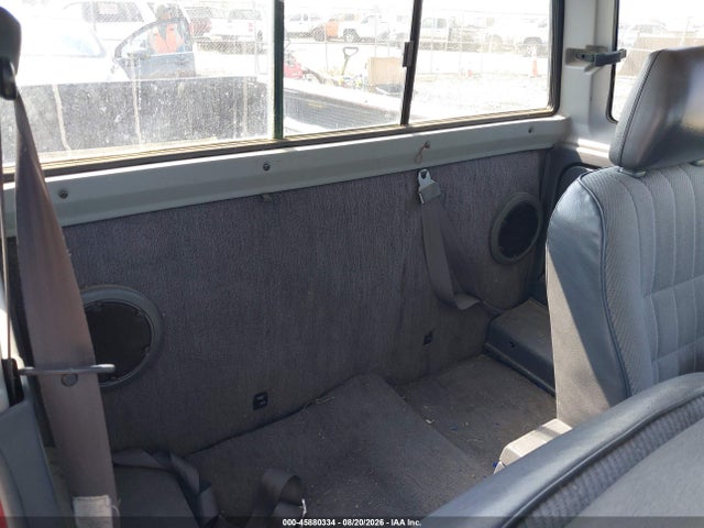 45880334 :رقم المزاد ، 1N6SD16S1SC434244 vin ، 1995 Nissan Truck King Cab Xe مزاد بيع