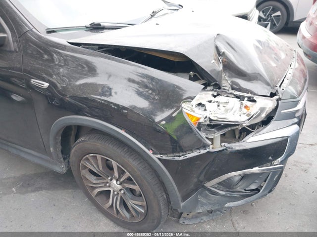 JA4AP3AU2JZ027422 Mitsubishi Outlander Sport 2.0 Es