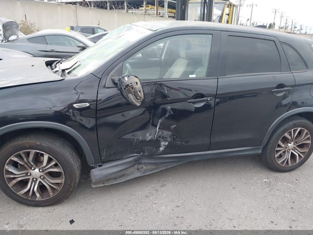 JA4AP3AU2JZ027422 Mitsubishi Outlander Sport 2.0 Es