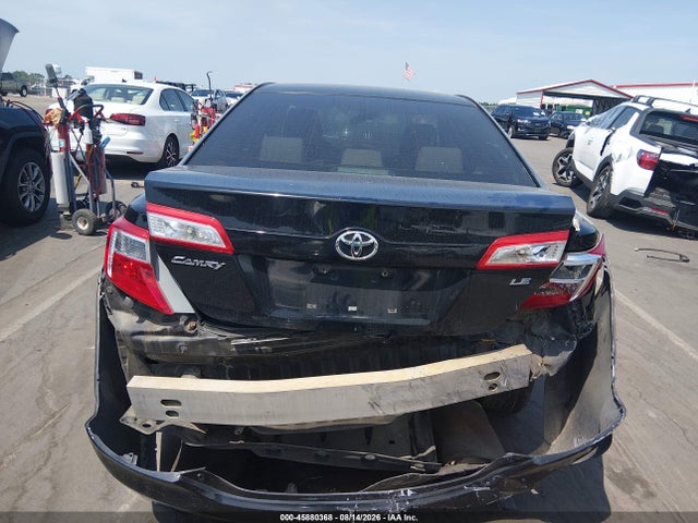 45880368 :رقم المزاد ، 4T1BF1FKXCU133461 vin ، 2012 Toyota Camry Le مزاد بيع