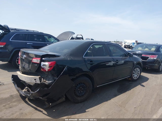 45880368 :رقم المزاد ، 4T1BF1FKXCU133461 vin ، 2012 Toyota Camry Le مزاد بيع