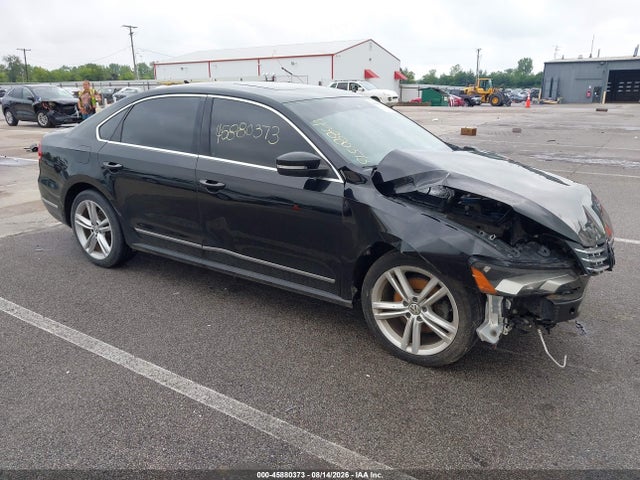 45880373 :رقم المزاد ، 1VWCN7A35EC092967 vin ، 2014 Volkswagen Passat 2.0l Tdi Sel Premium مزاد بيع
