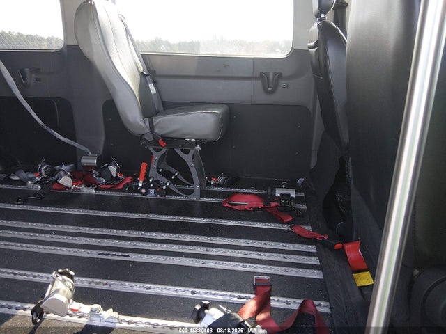 1FBAX2C88LKA79301 Ford Transit-350 Passenger Van Xl