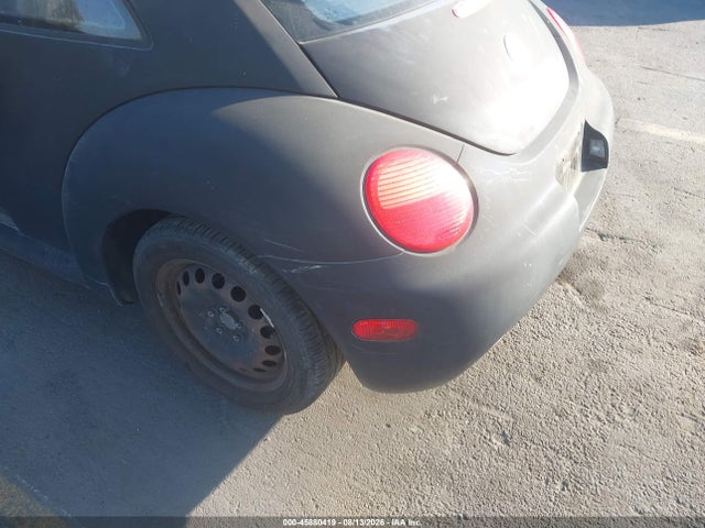 2005 Volkswagen New Beetle Gl მანქანა იყიდება აუქციონზე, vin: 3VWBK31C55M417905, აუქციონის ნომერი: 45880419