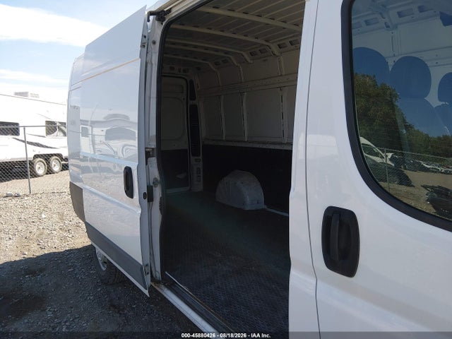 Продажа на аукционе авто 2014 Ram Promaster 3500 High Roof, vin: 3C6URVJG9EE114391, номер лота: 45880426