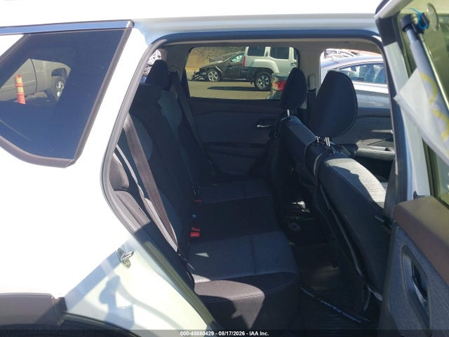 JN8BT3BA8PW433035 Nissan Rogue Sv Fwd
