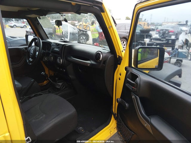 Продажа на аукционе авто 2015 Jeep Wrangler Unlimited Sport, vin: 1C4BJWDG3FL625306, номер лота: 45880511