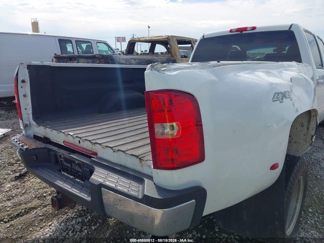 45880512 :رقم المزاد ، 1GTJK93639F136880 vin ، 2009 Gmc Sierra 3500hd Slt مزاد بيع