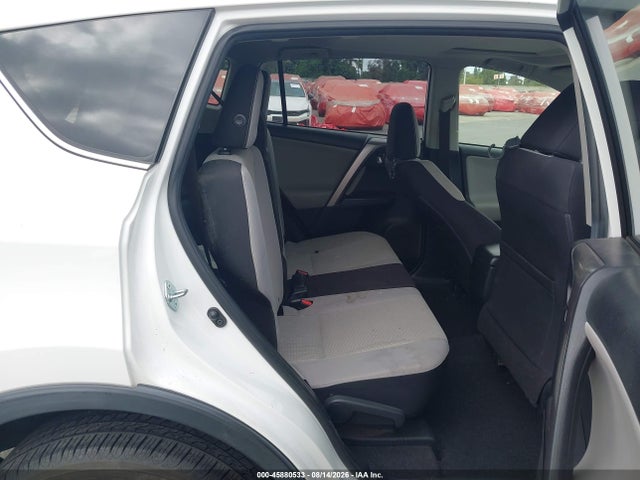 JTMWFREV1HD101425 Toyota Rav4 Xle