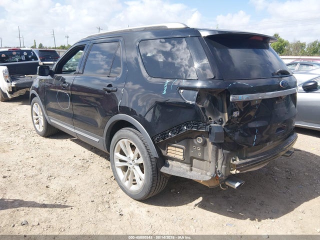 Ford EXPLORER XLT 2018 1FM5K7D82JGB29905 Image 3
