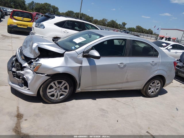 Продажа на аукционе авто 2017 Chevrolet Sonic Ls Auto, vin: 1G1JB5SH7H4154944, номер лота: 45880551