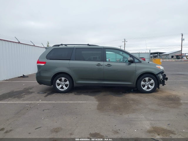 Продажа на аукционе авто 2013 Toyota Sienna Le V6 8 Passenger, vin: 5TDKK3DC3DS379295, номер лота: 45880554