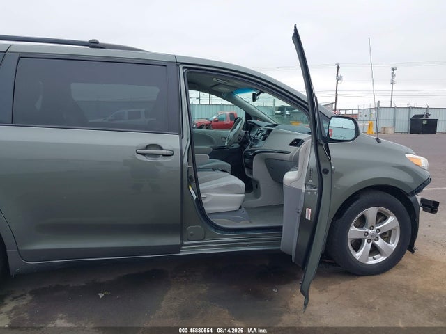 Продажа на аукционе авто 2013 Toyota Sienna Le V6 8 Passenger, vin: 5TDKK3DC3DS379295, номер лота: 45880554