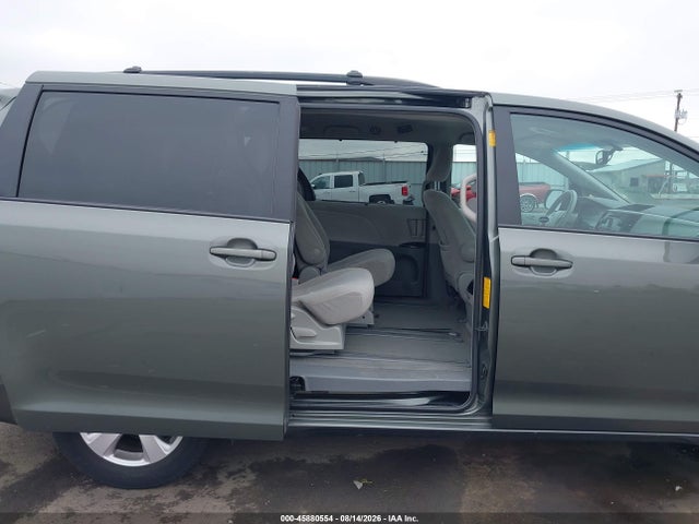 Продажа на аукционе авто 2013 Toyota Sienna Le V6 8 Passenger, vin: 5TDKK3DC3DS379295, номер лота: 45880554