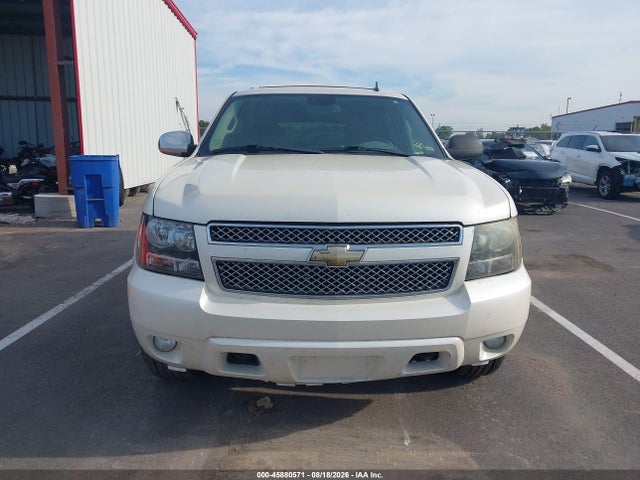 2010 Chevrolet Suburban 1500 Ltz მანქანა იყიდება აუქციონზე, vin: 1GNUKKE34AR185880, აუქციონის ნომერი: 45880571