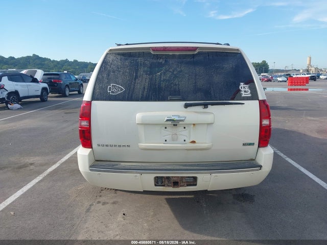 2010 Chevrolet Suburban 1500 Ltz მანქანა იყიდება აუქციონზე, vin: 1GNUKKE34AR185880, აუქციონის ნომერი: 45880571